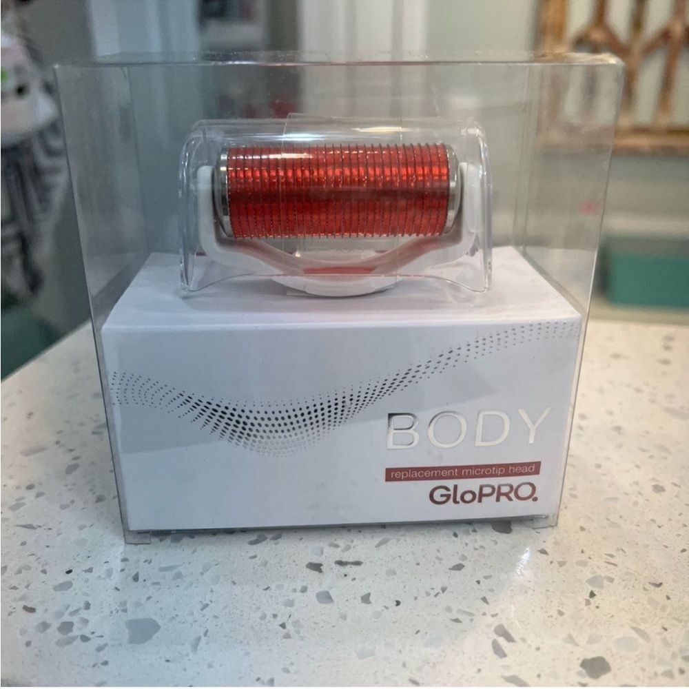 BeautyBio GloPRO Body MicroTip Attachment in red- new in box